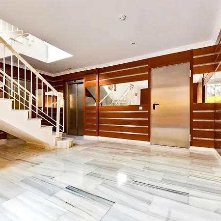 Ocean View La Arena Apartment